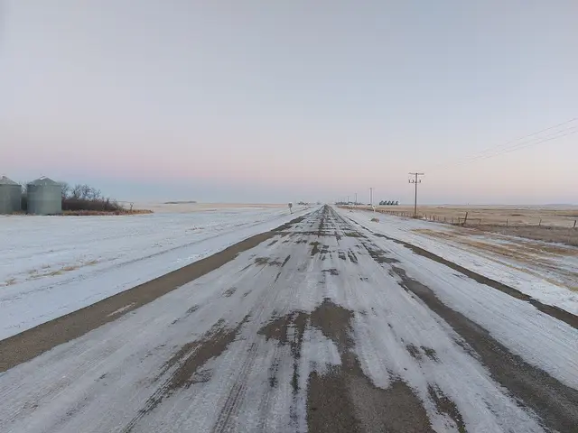 Snowy Highway 606 near Torquay